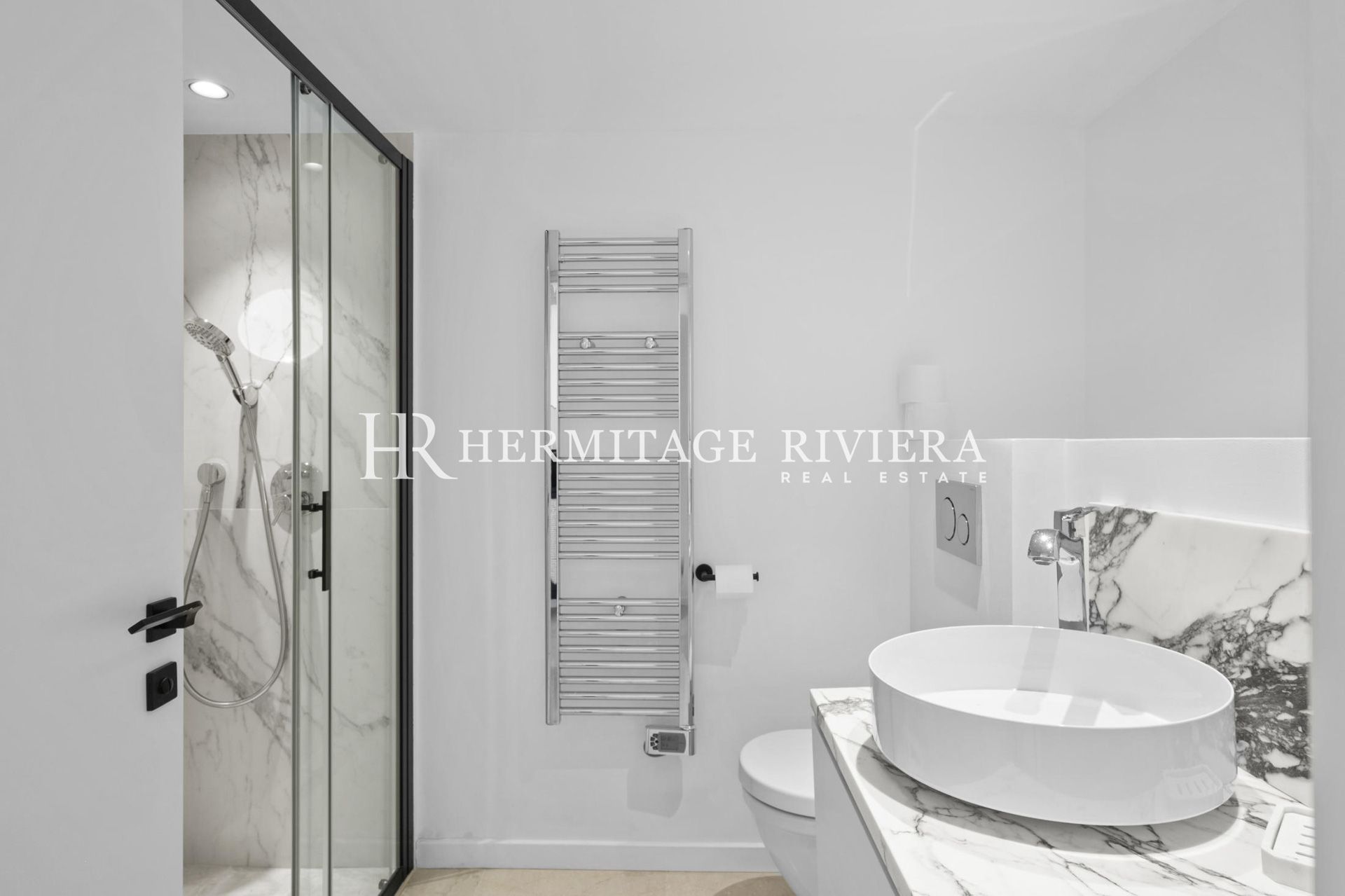 Moderne propriété - Vue mer fantastique - Piscine (image 33)