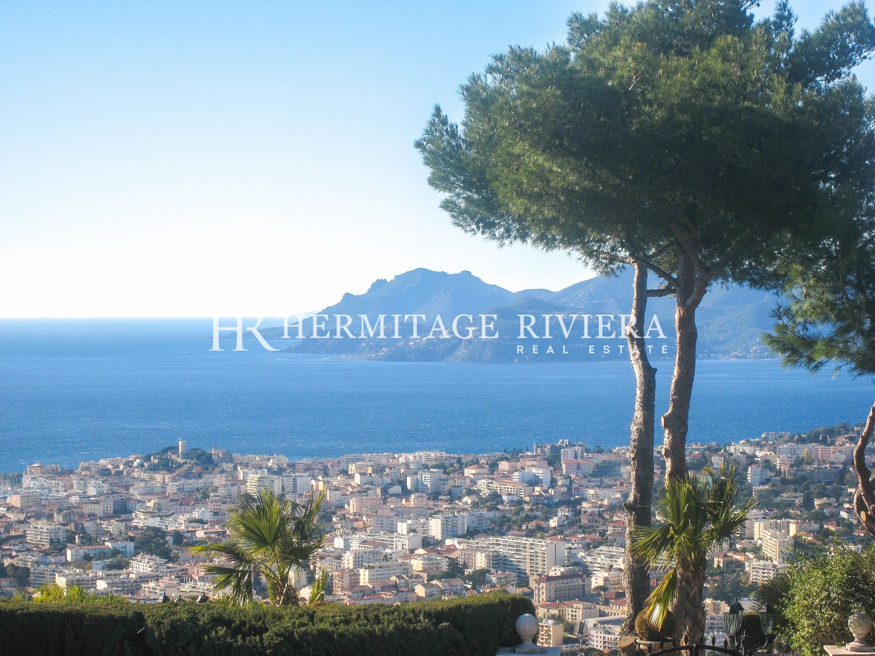 Vue mer imprenable - Piscine - Jardin plat (image 6)