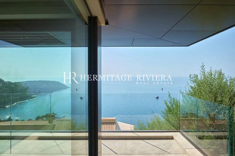 Villa moderne rénovée vue mer et piscine