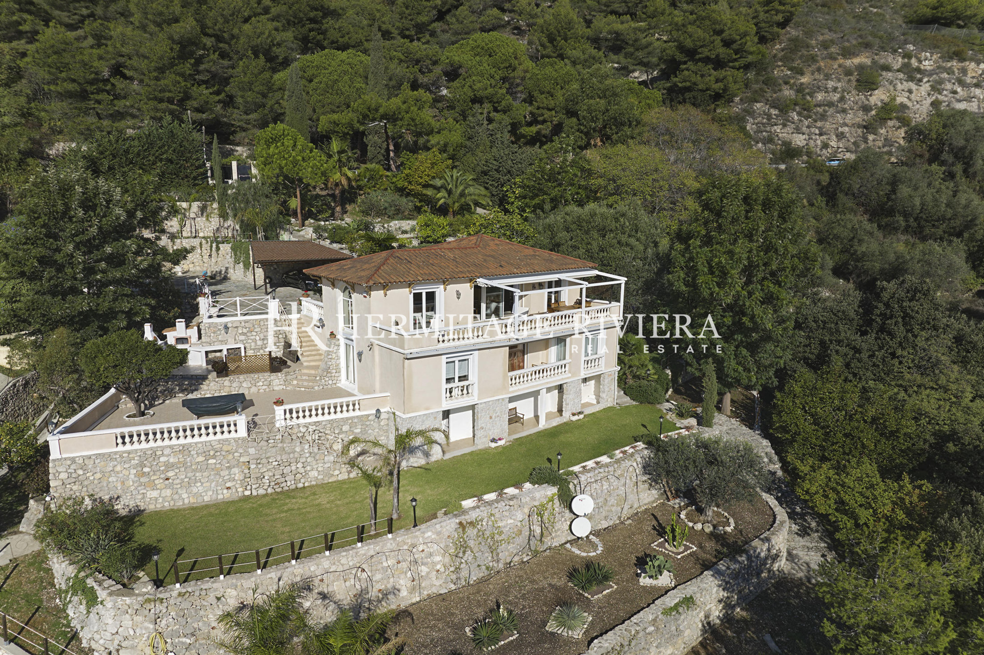 Belle villa avec vue époustouflante sur Monaco (image 5)