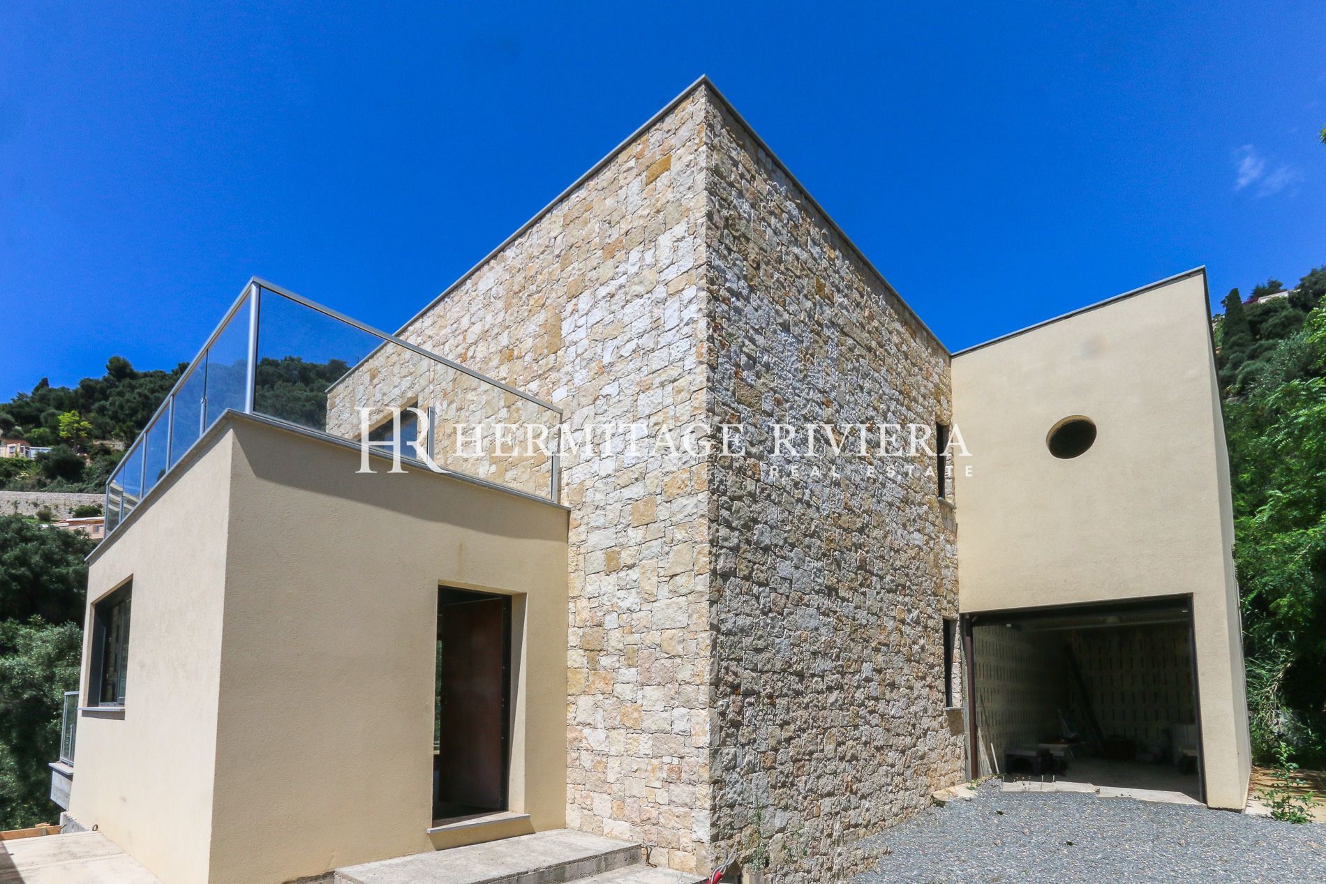 Propriété neuve - Domaine fermé  (image 2)