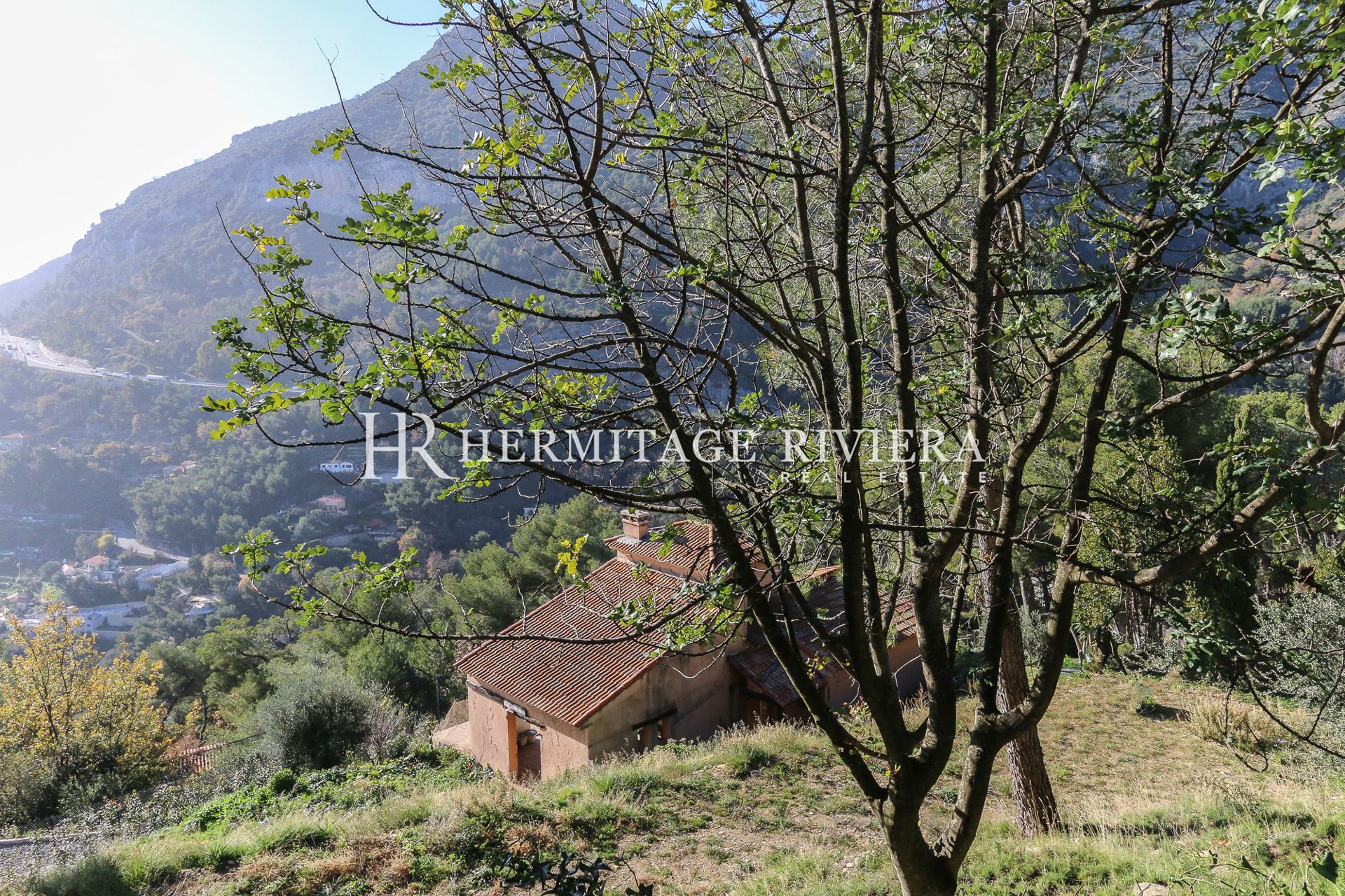 À rénover avec permis - Vue mer (image 7)
