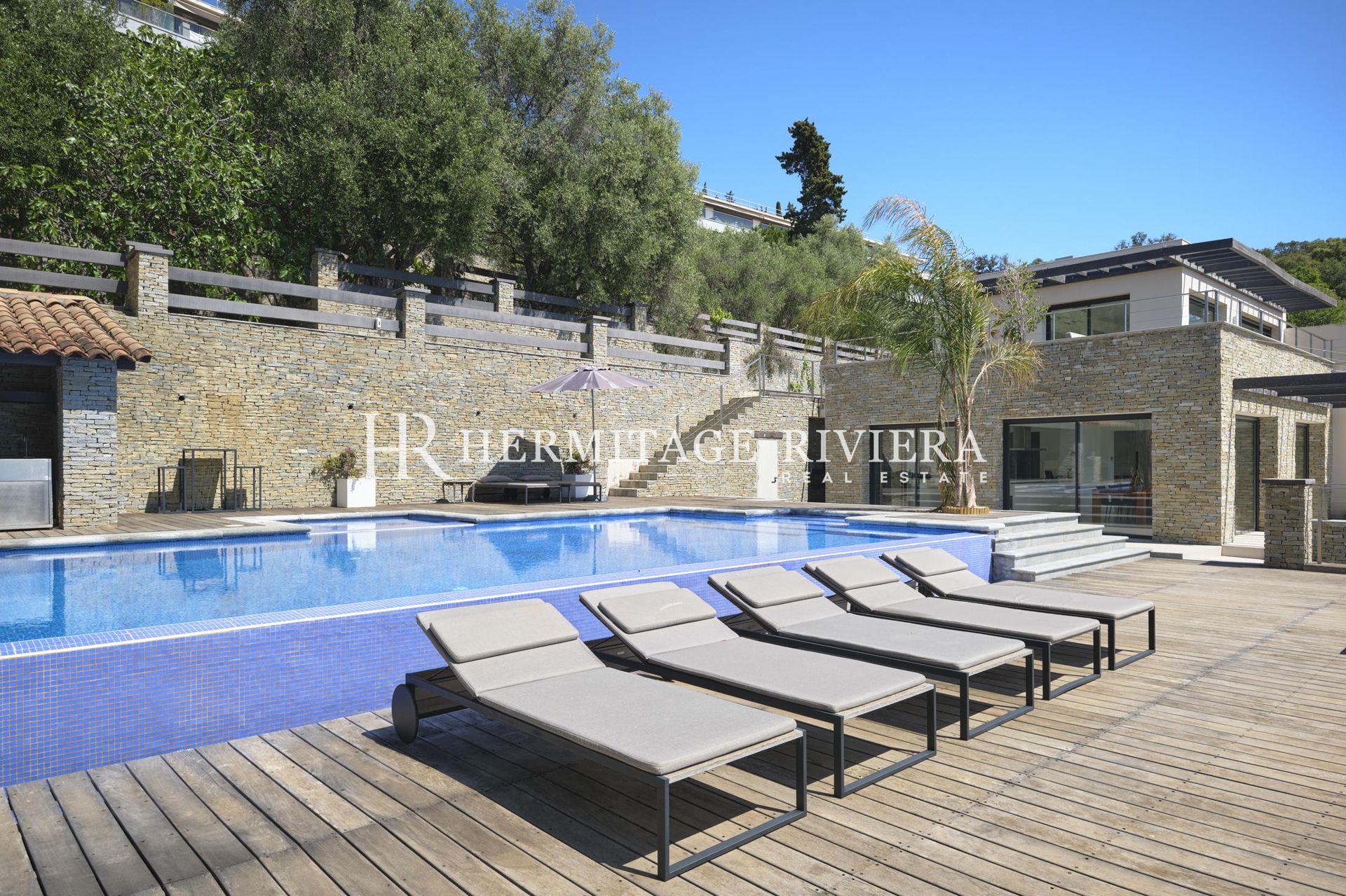 Propriété moderne - Vue mer - Piscine (image 33)