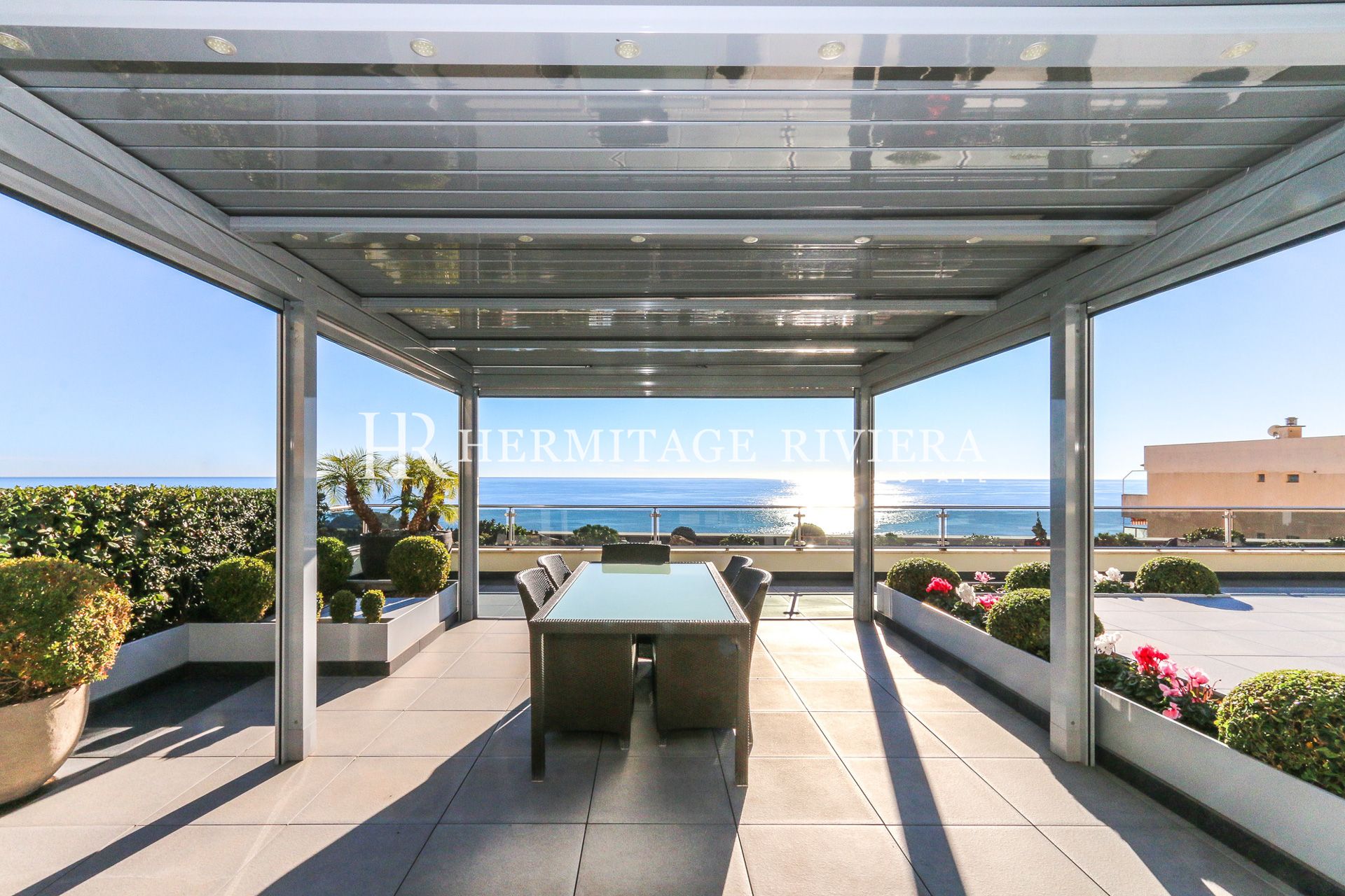 5 Pièces - Triplex - Vue mer - Terrasse - Frontière avec Monaco (image 23)