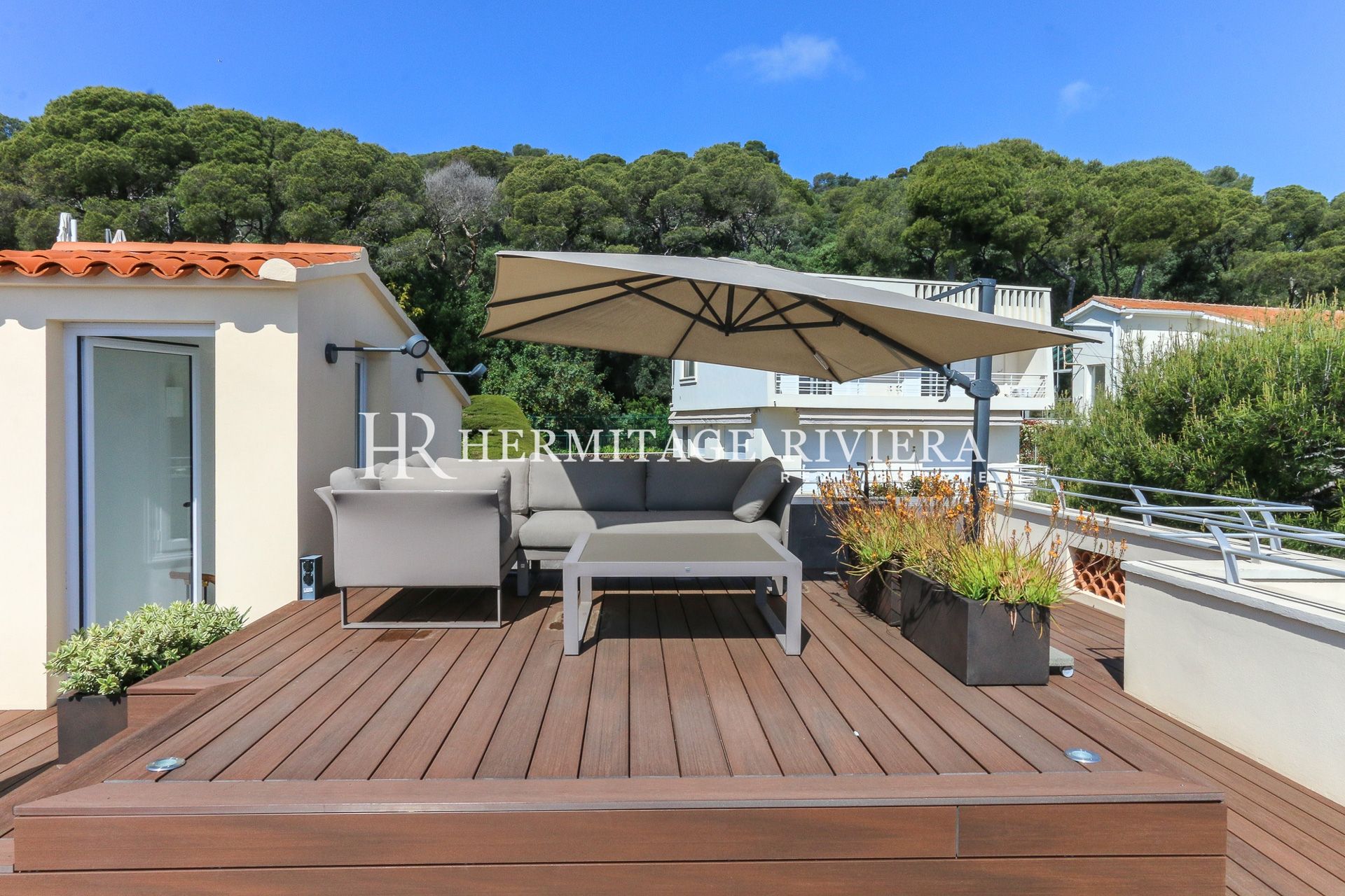 Élégante villa avec vue imprenable  (image 34)