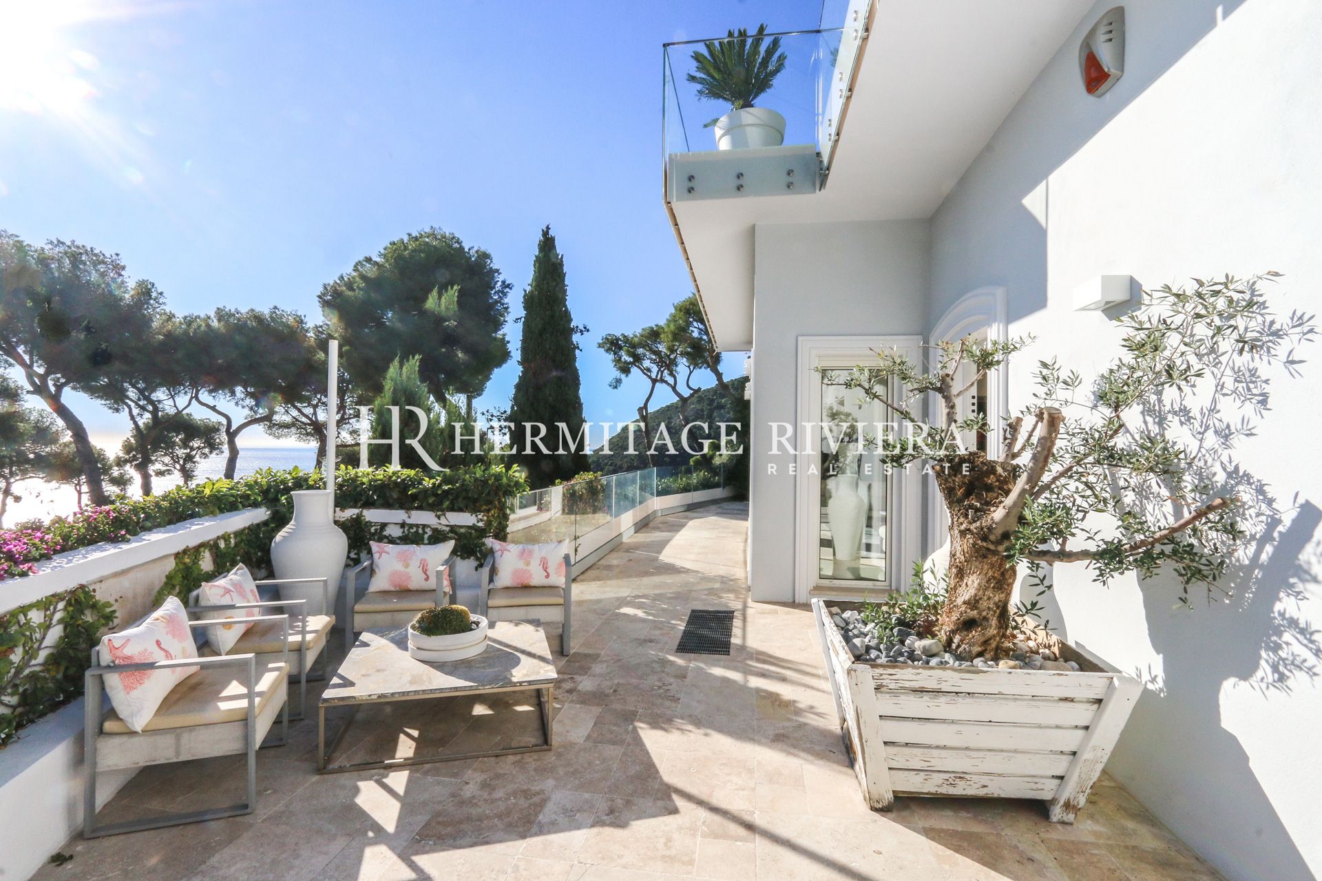 Maison contemporaine - Vue mer - Piscine - Garage (image 8)