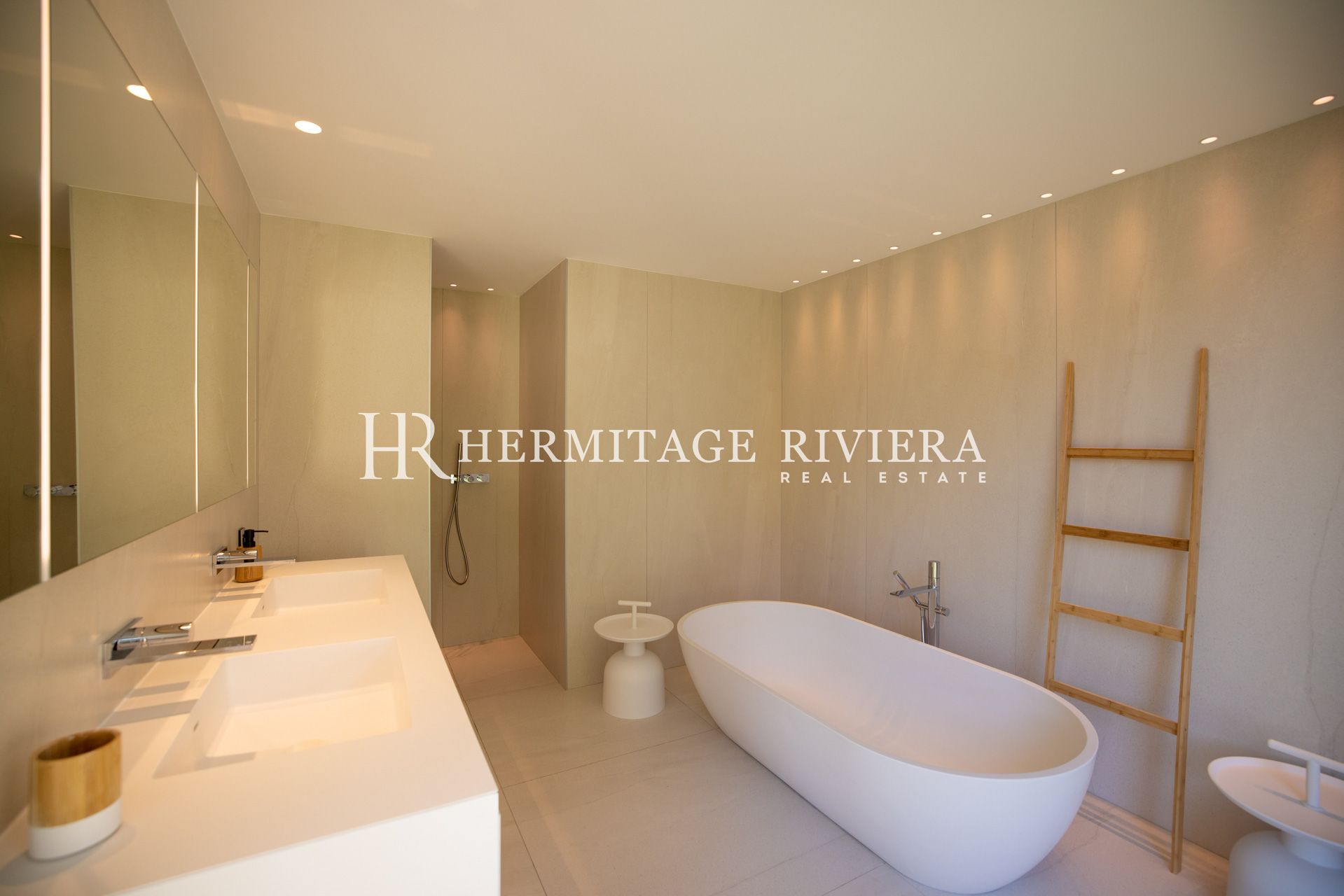Villa contemporaine neuve - Domaine fermé - Vue mer - Pool (image 25)