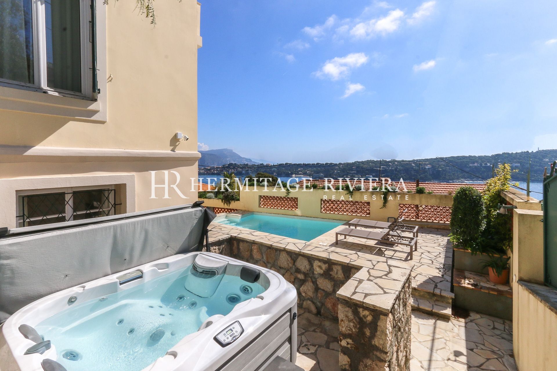 Élégante villa avec vue imprenable  (image 5)