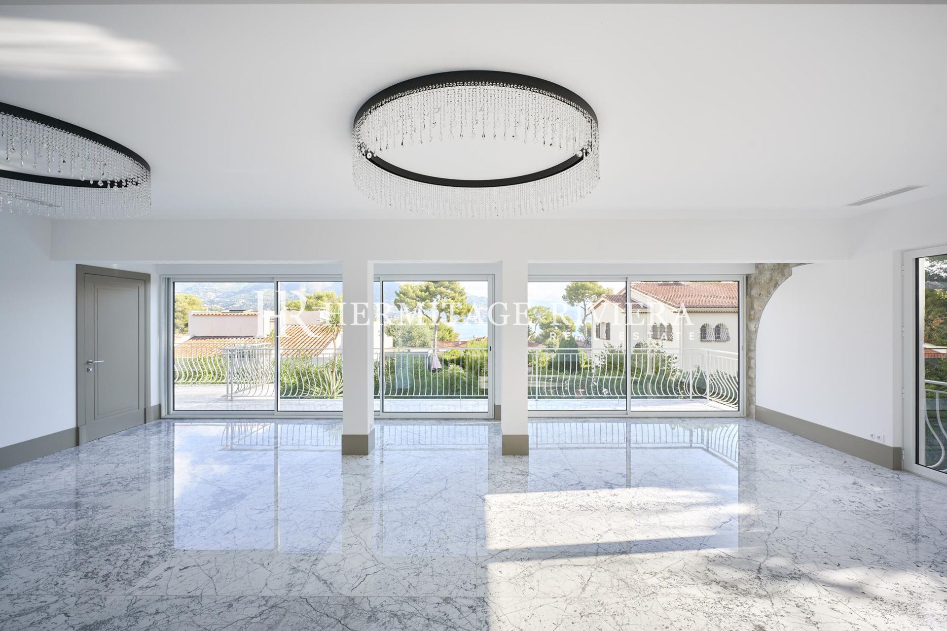 Rénové - Vue mer - Pool (image 14)