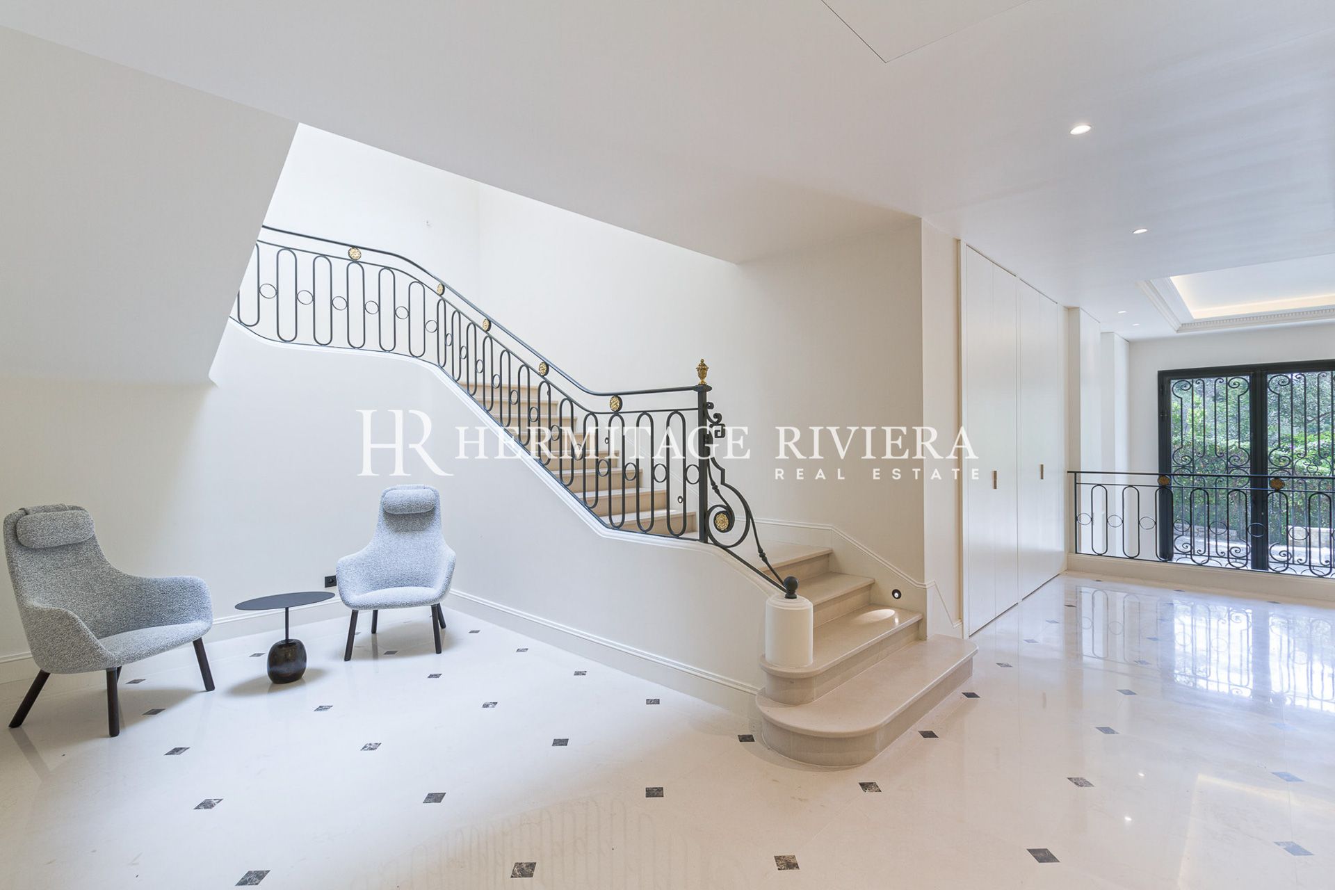 Luxueuse propriété - Près du village - Piscine - Vue mer (image 23)