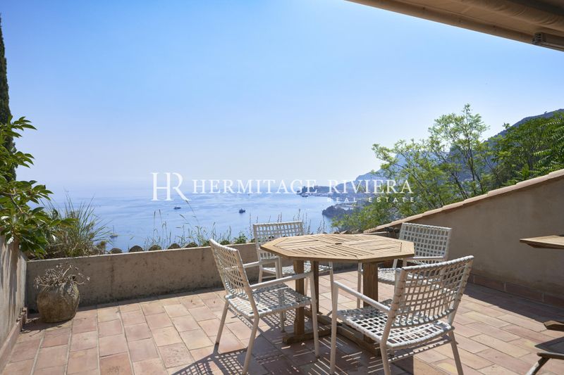 Vue mer - Vue sur Monaco - A rénover 