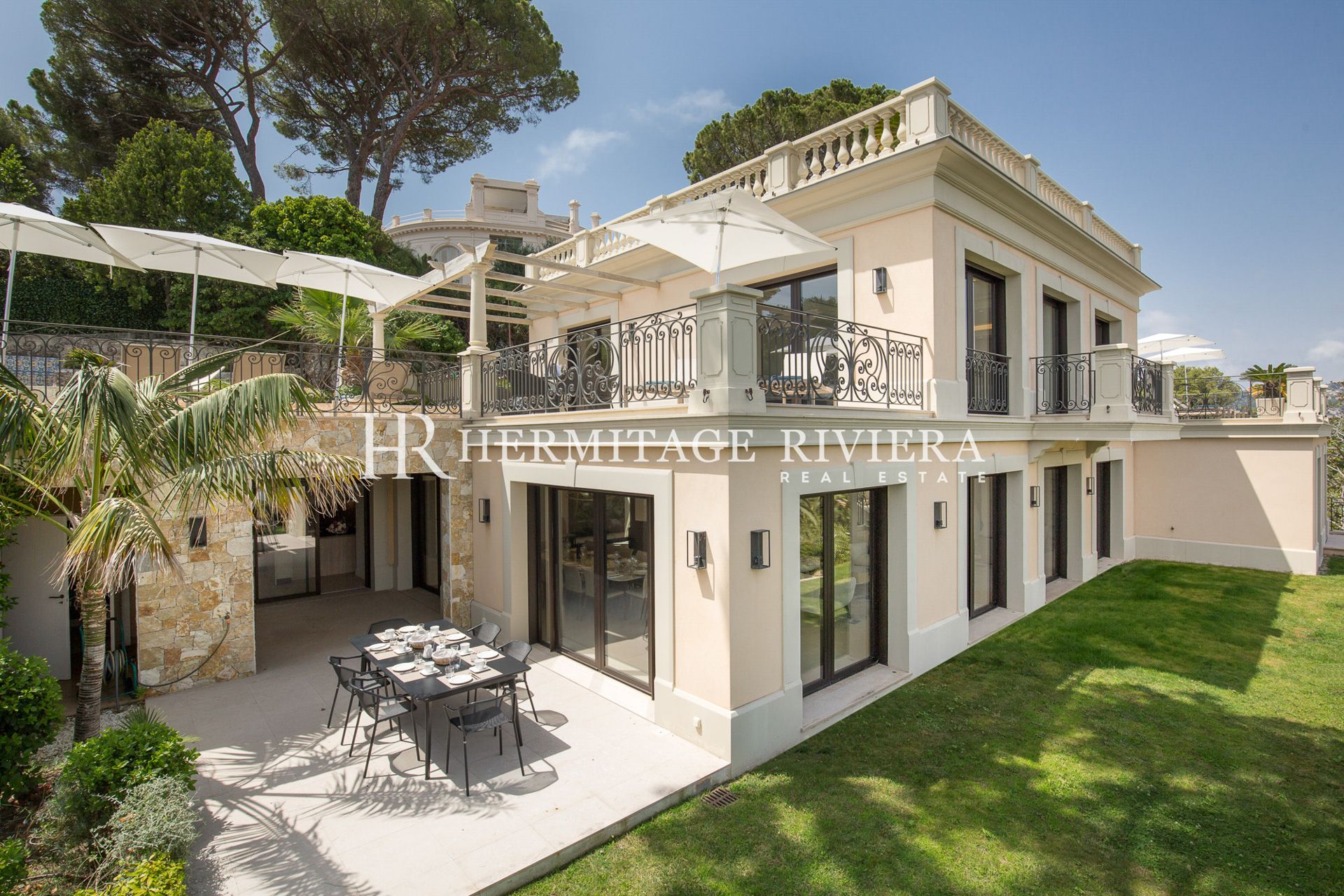 Luxueuse propriété - Près du village - Piscine - Vue mer (image 11)