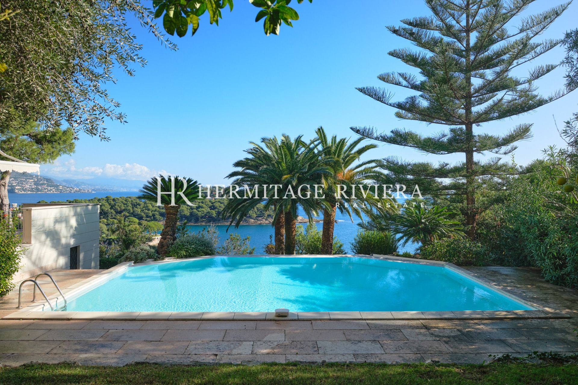 Magnifique propriété en front de mer - Vue mer - Piscine - Maison d'invités (image 7)