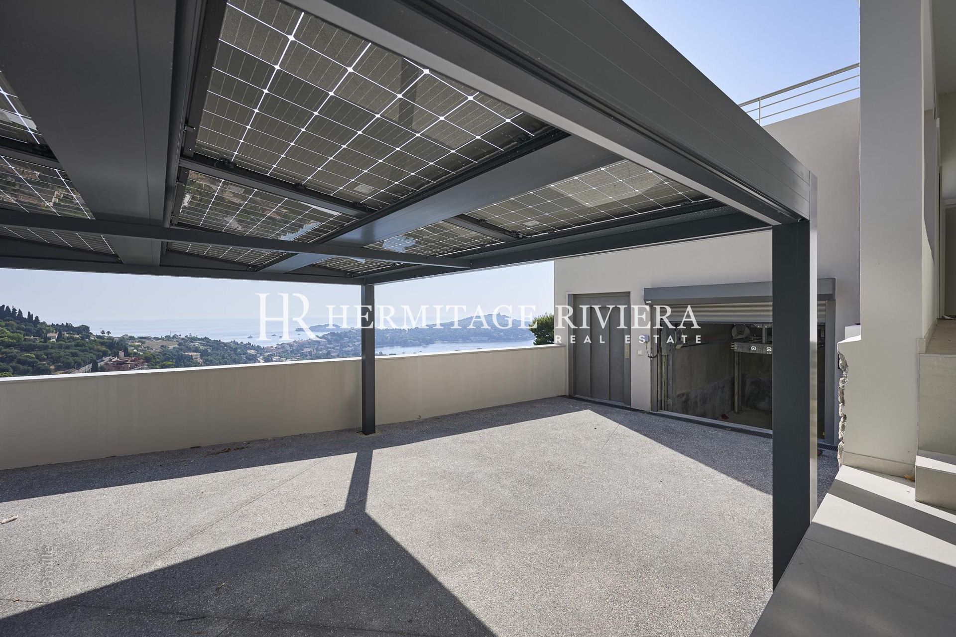 Villa contemporaine neuve - Domaine fermé - Vue mer - Pool (image 8)