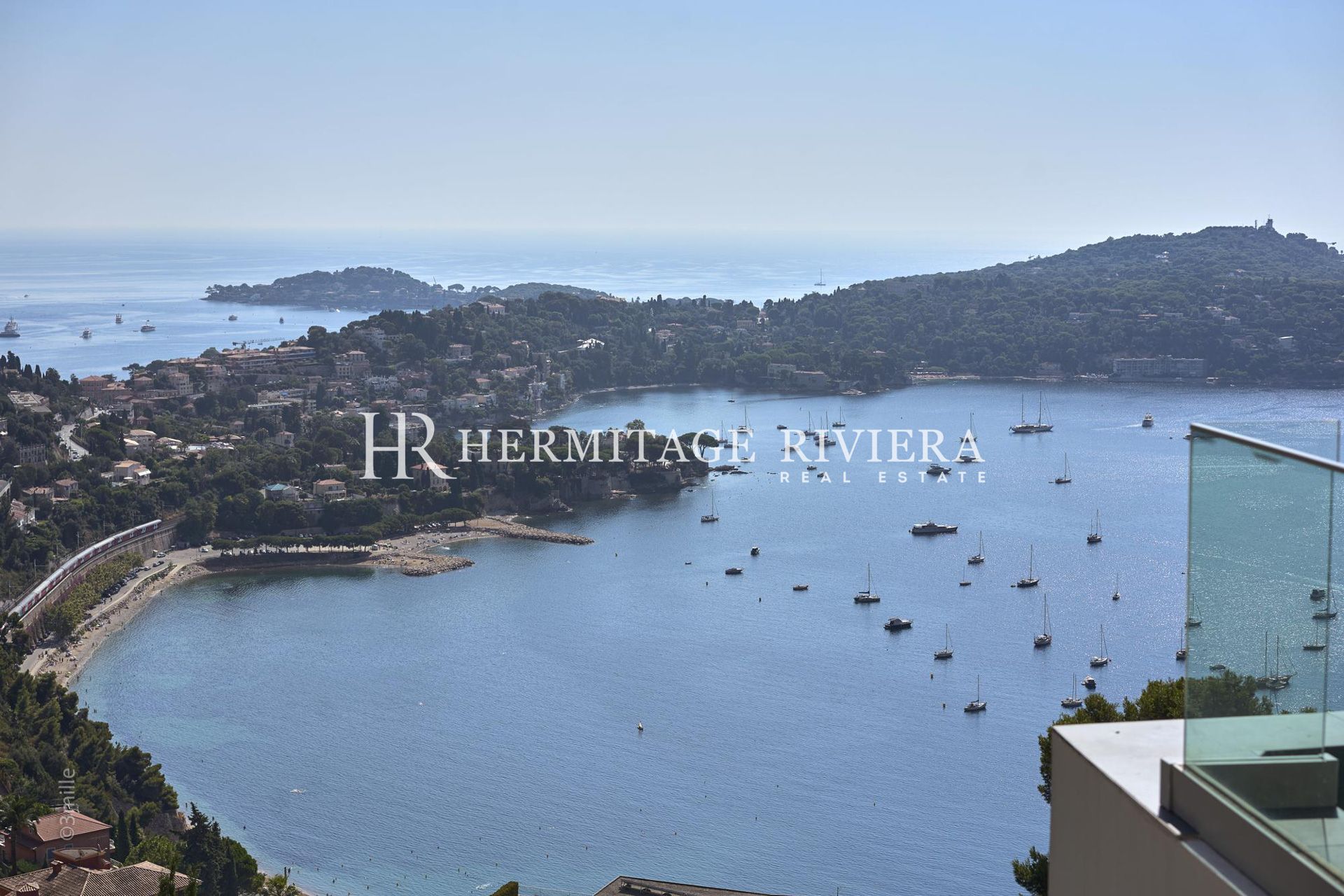 Propriété de luxe - Vue sur la Rade de Villefranche - Piscine (image 8)