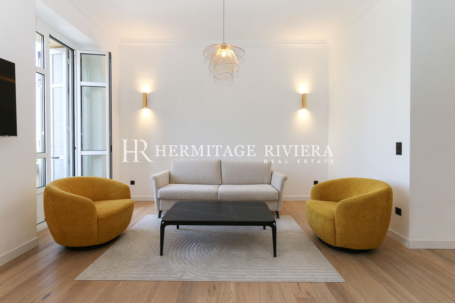 Appartement rénové - Résidence bourgeoise de standing (image 2)