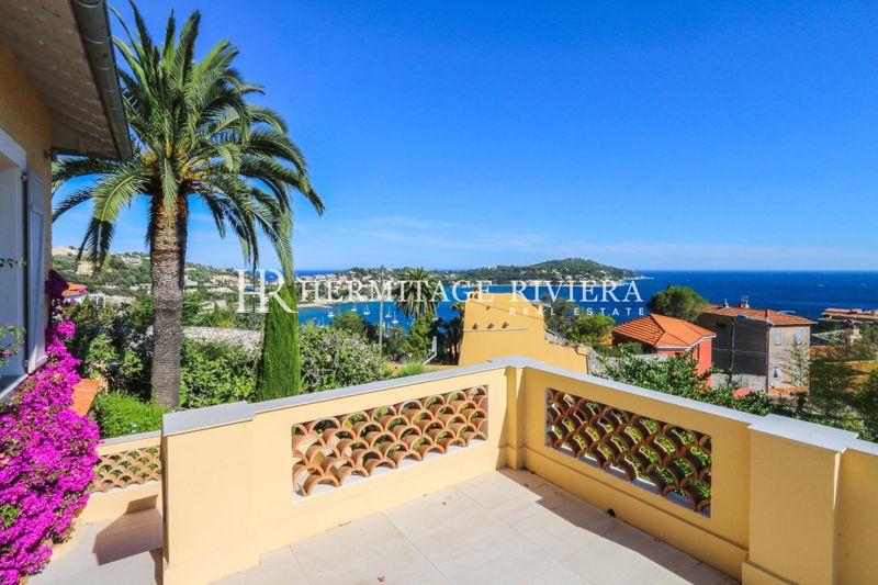 Belle maison - Piscine - Vue mer