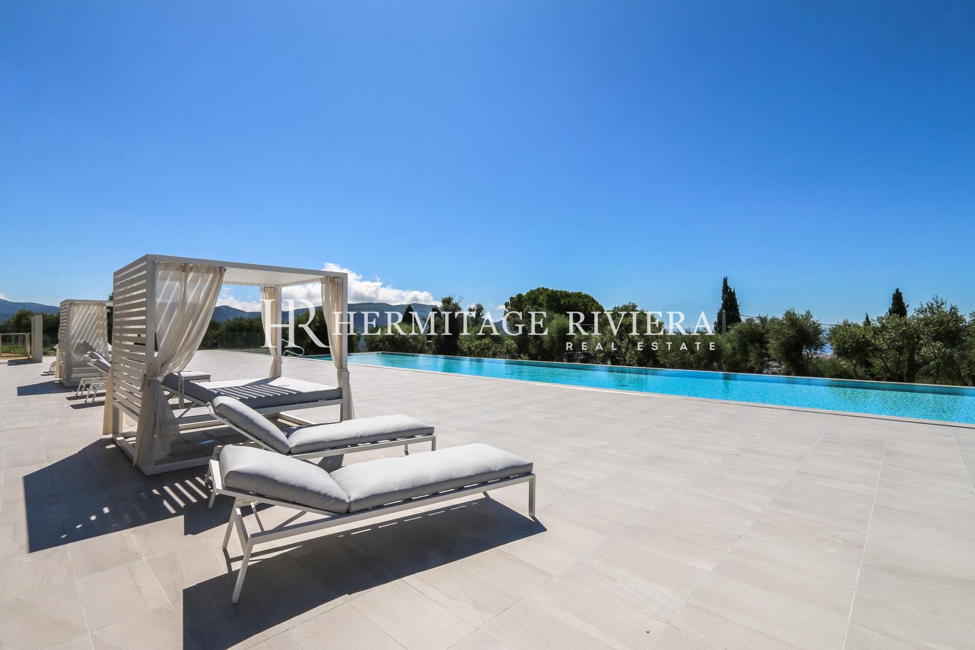 4 Pièces - Résidence de luxe sur les collines de Nice - Piscine - Terrain de tennis (image 1)