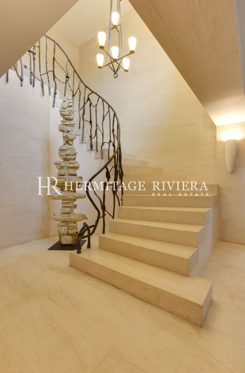 Splendide villa pieds dans l'eau (image 8)