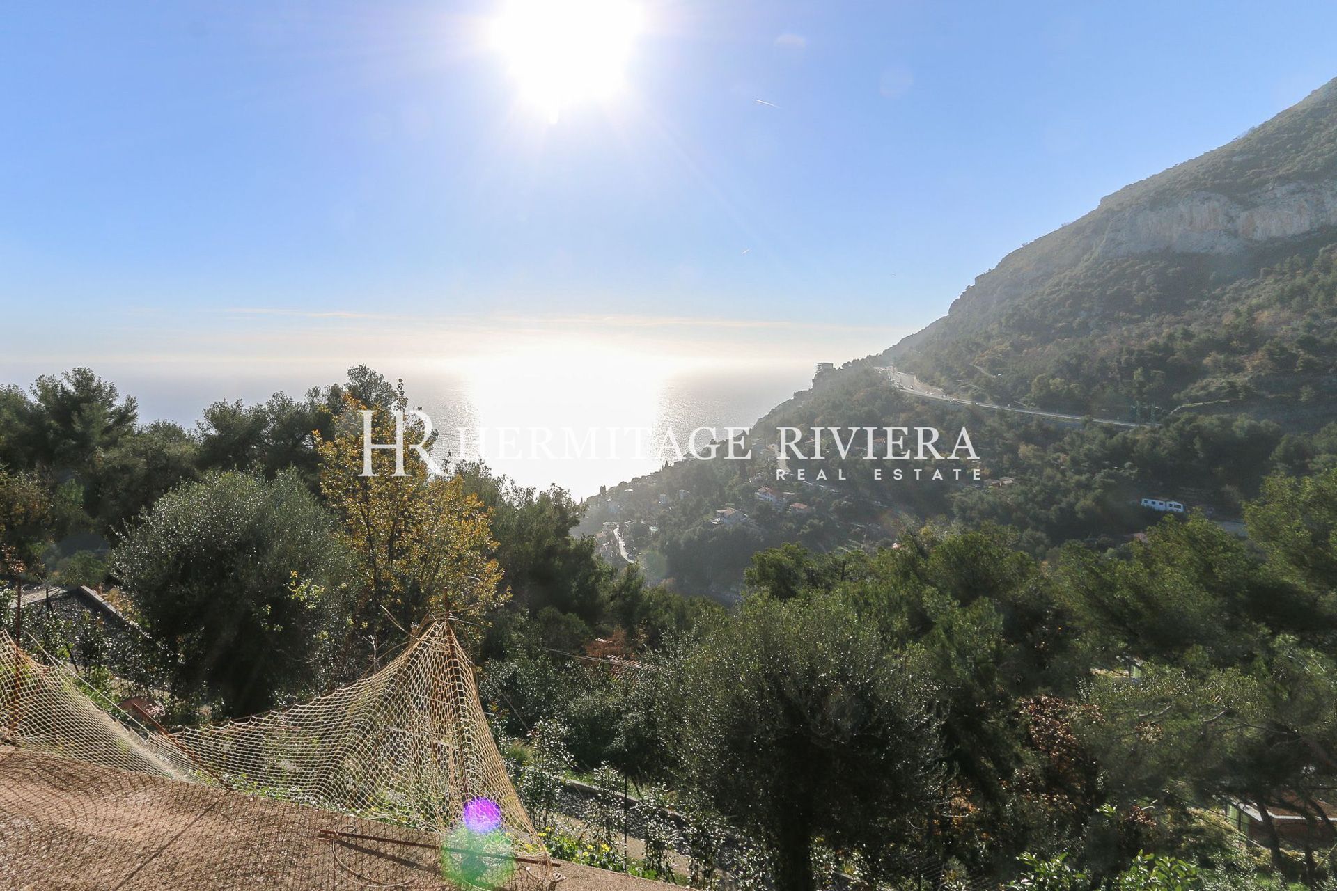 À rénover avec permis - Vue mer (image 6)