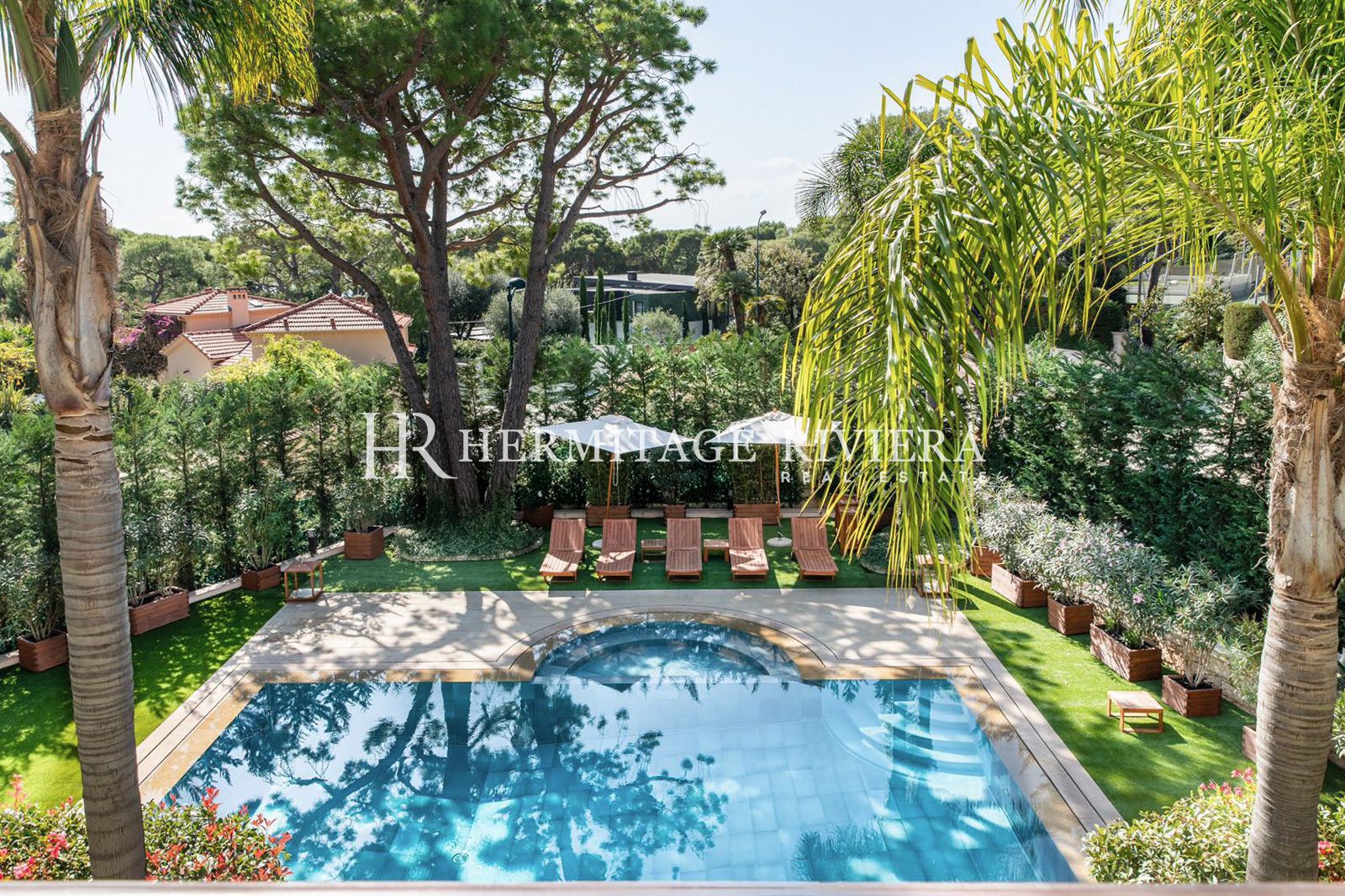 À proximité du Grand Hôtel Cap-Ferrat - Piscine - Jardin plat (image 3)