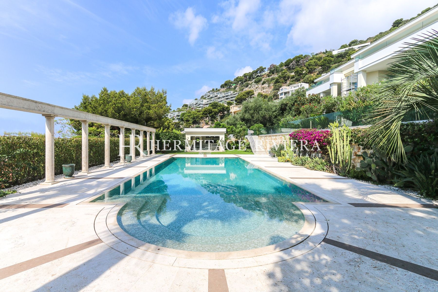 Propriété de deux villas modernes - Vue mer - Piscine (image 2)