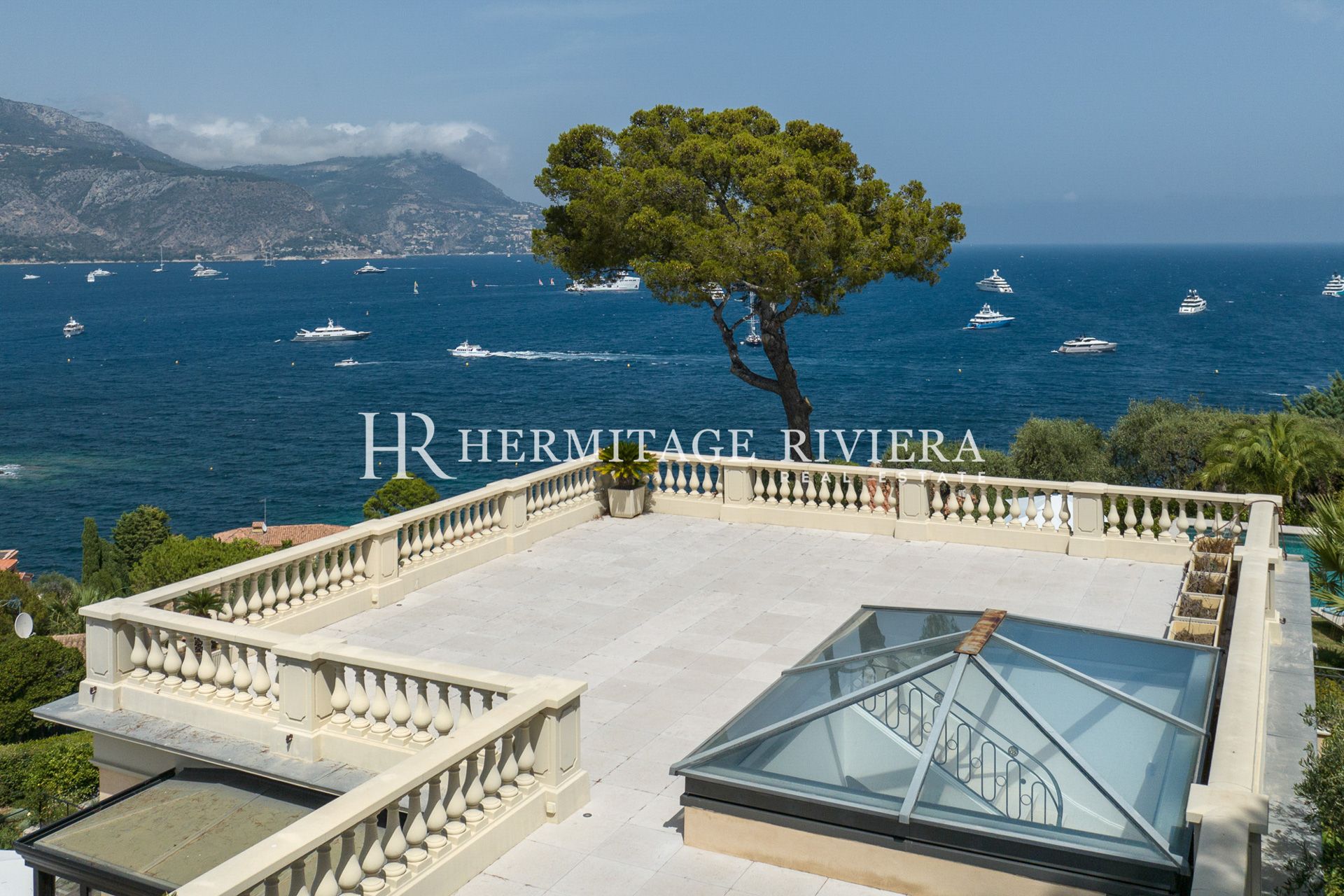 Luxueuse propriété - Près du village - Piscine - Vue mer (image 4)