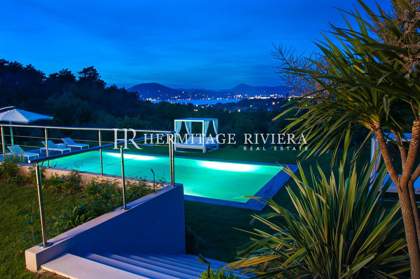  Propriété de prestige - Vue mer - Piscine (image 7)