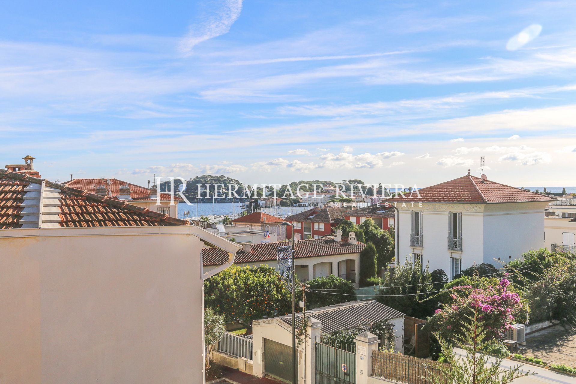 Maison de village - A rénover - Vue mer (image 6)